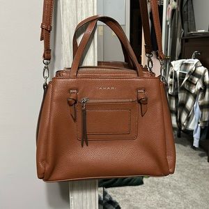 TAHARI purse, great condition! The shoulder strap can be completely removed